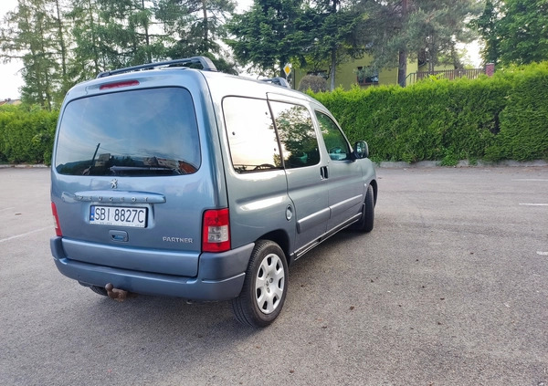 Peugeot Partner cena 11900 przebieg: 377981, rok produkcji 2007 z Biała małe 137